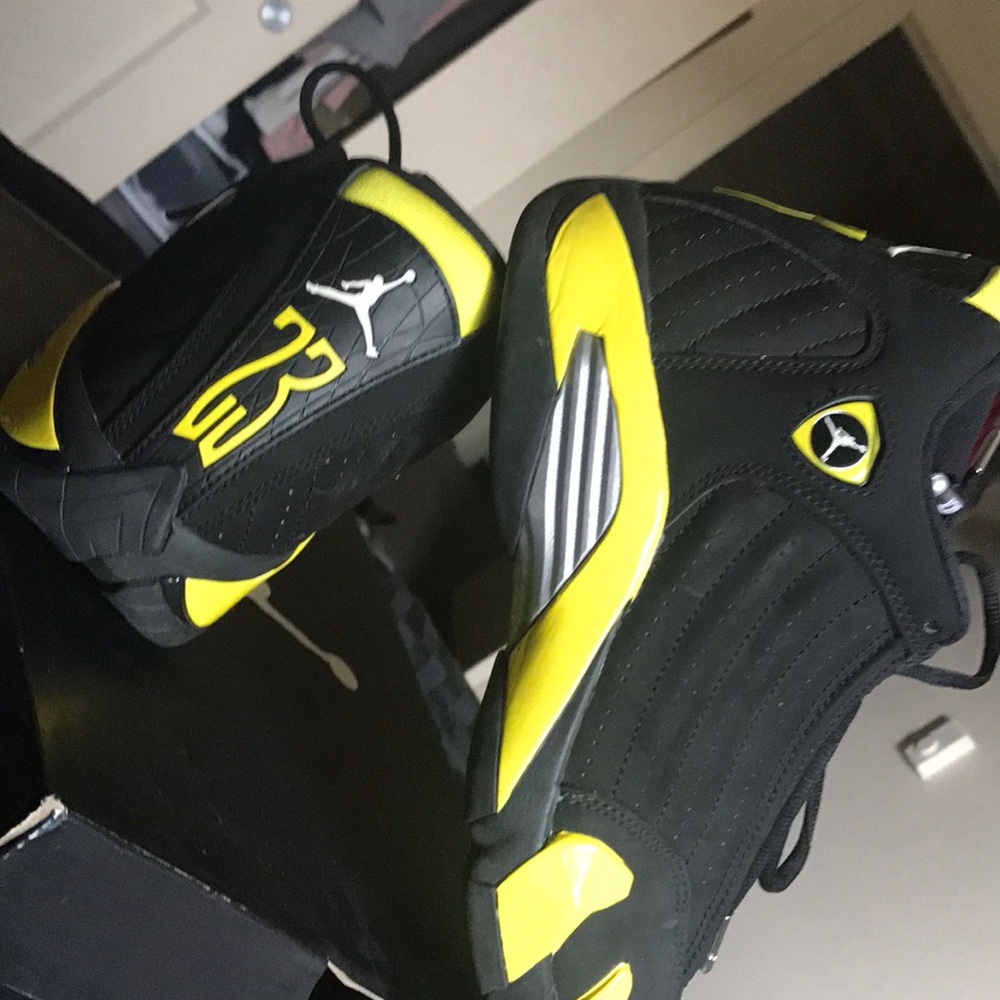 Jordan 14 thunder